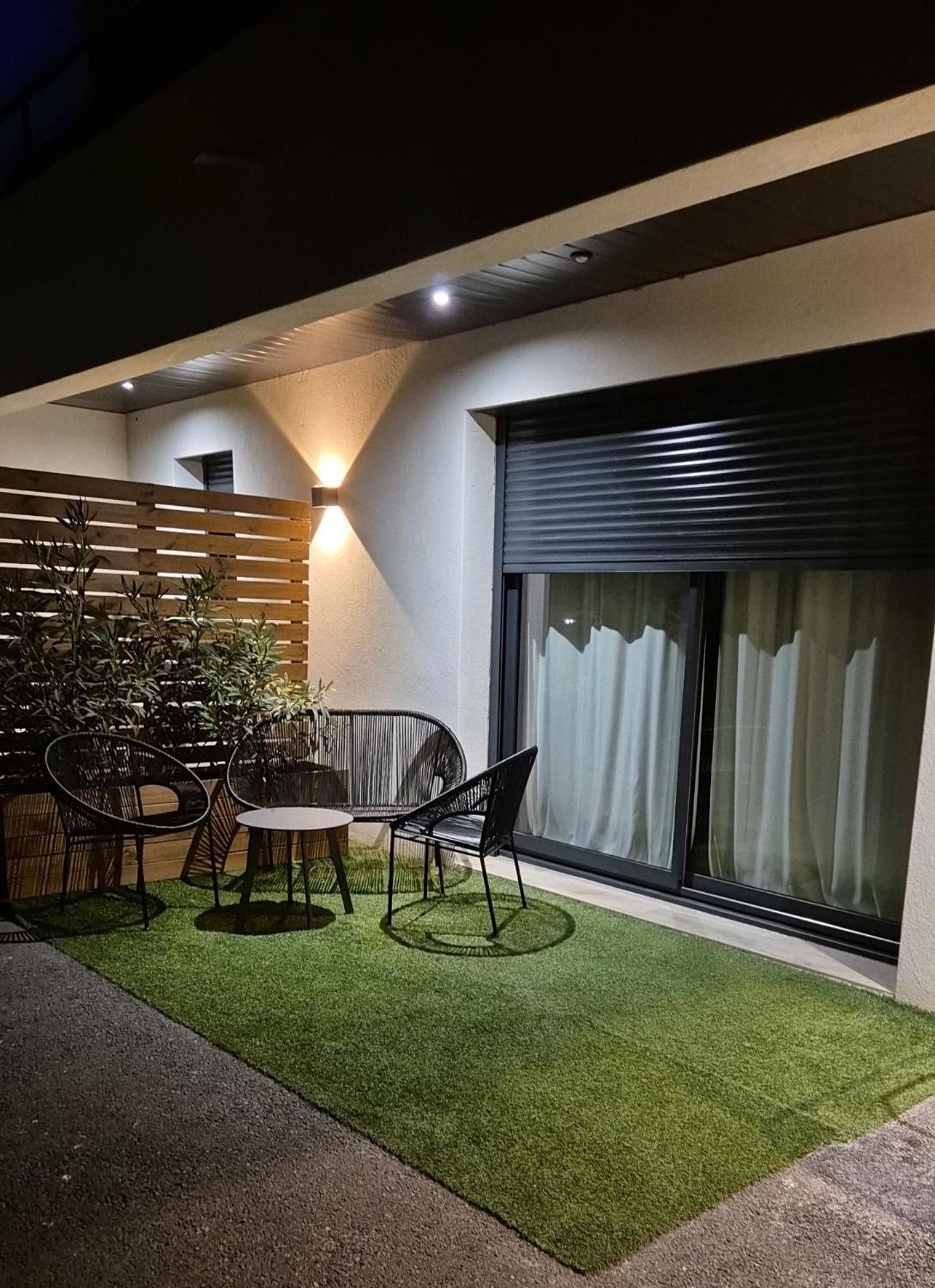 Love Room - Cocon Room - Toulon - Ольуль Экстерьер фото